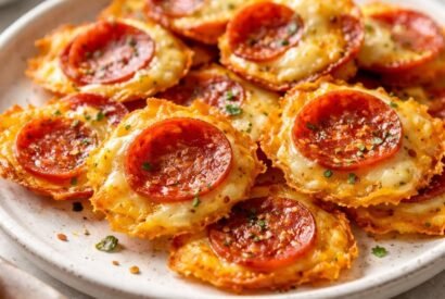 Thumbnail for 5-Minute Homemade Pepperoni And Cheese Crisps