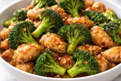 Thumbnail for Healthy Spicy Garlic Chicken and Broccoli in 30 Minutes