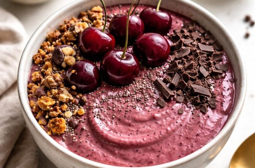 Black Forest smoothie bowl