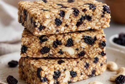 Thumbnail for Blueberry Cashew Oat Bars (No-Bake Healthy Snack)
