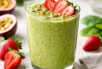 Thumbnail for Strawberry Passion Fruit Green Smoothie (Anti-Inflammatory & Refreshing)