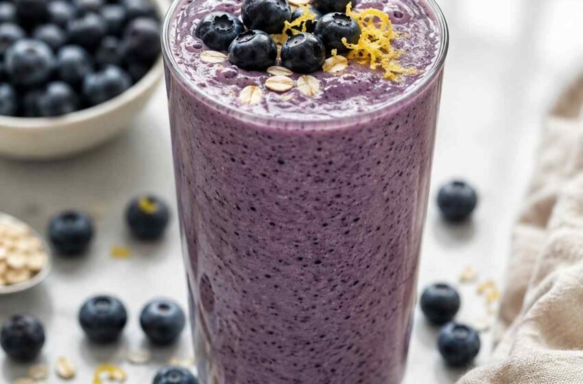 Blueberry Muffin Breakfast Smoothie